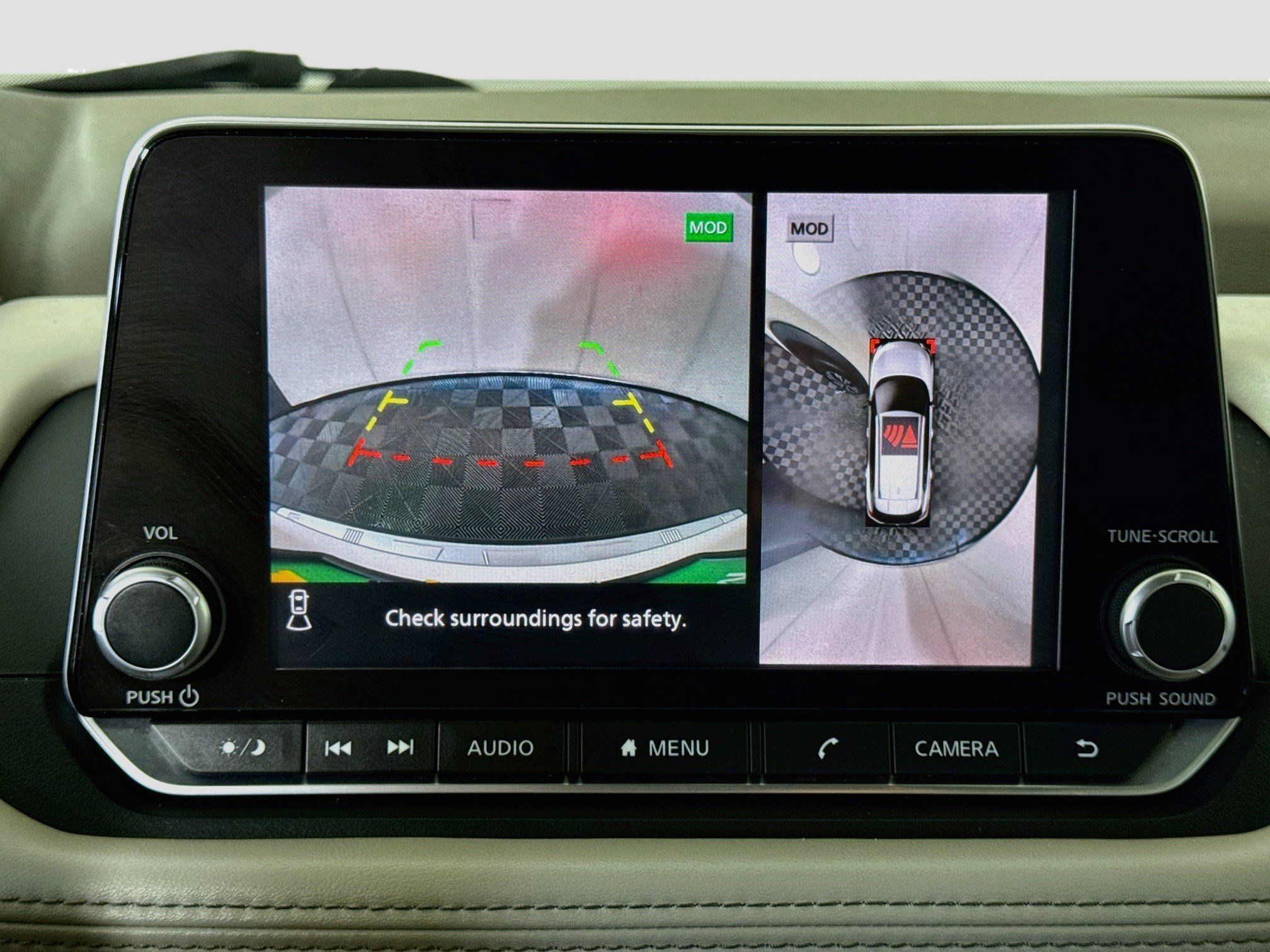 Used 2021 Nissan Rogue SV AWD/4WD image 19