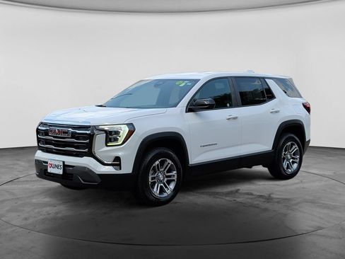 Used 2025 GMC Terrain Elevation AWD/4WD image 3
