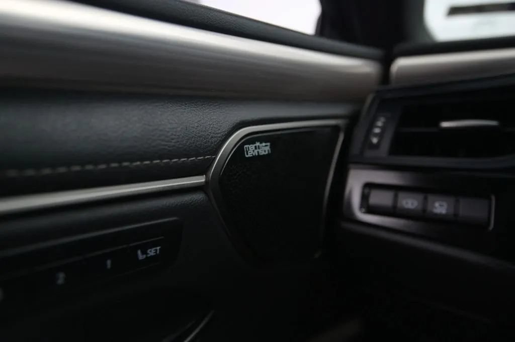 Used 2024 Lexus ES 350 F Sport w/ Accessory Package (Z2) FWD image 29