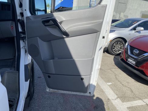 Used 2007 Dodge Sprinter 2500 image 18