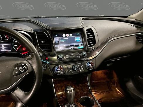 Used 2014 Chevrolet Impala LT FWD image 30