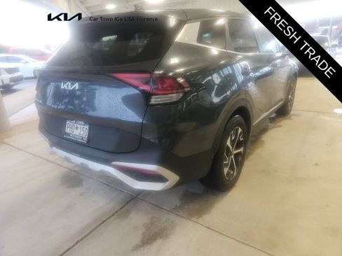 Certified 2025 Kia Sportage EX FWD image 2