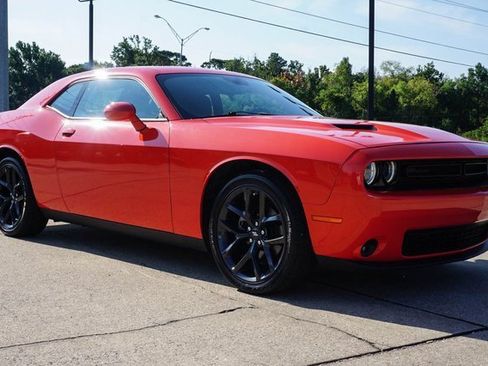 Used 2022 Dodge Challenger SXT w/ Blacktop Package image 2