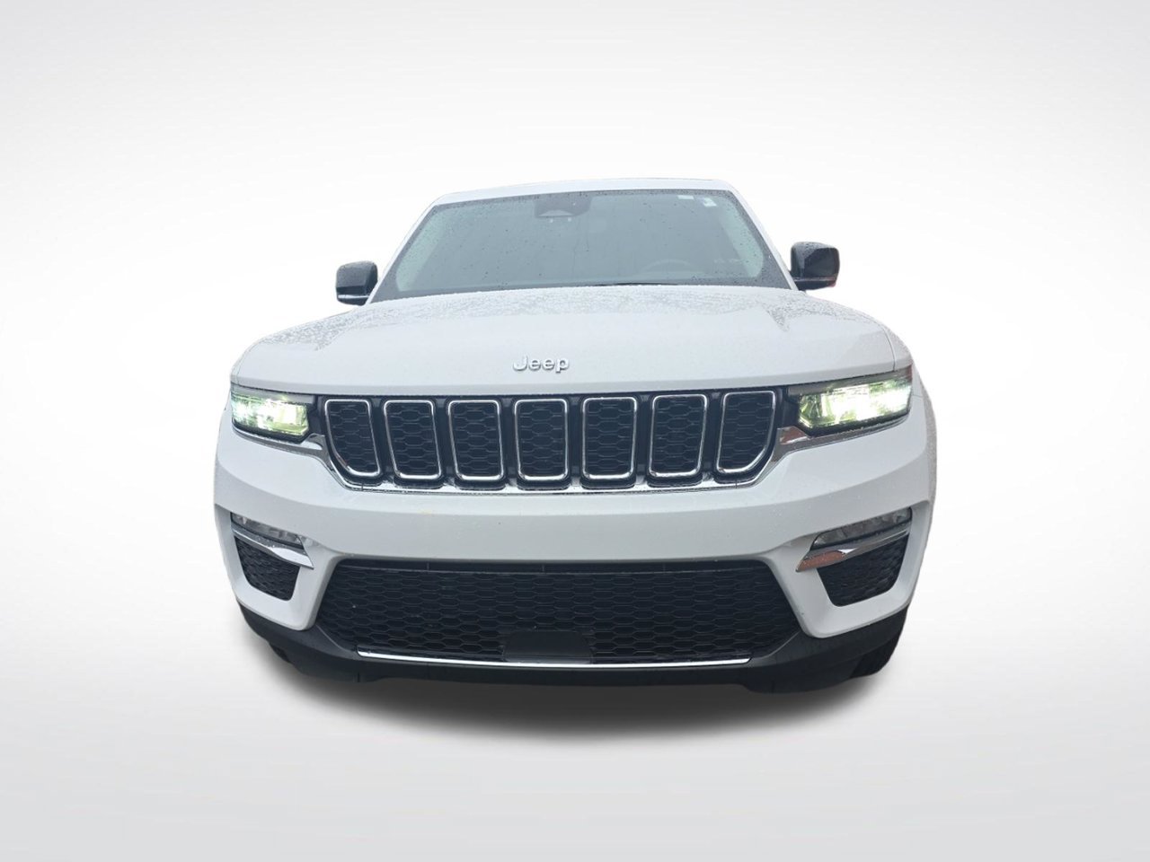 Used 2023 Jeep Grand Cherokee Limited RWD image 2