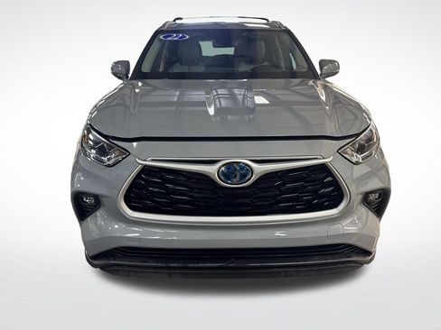 Used 2022 Toyota Highlander Bronze Edition AWD/4WD image 8