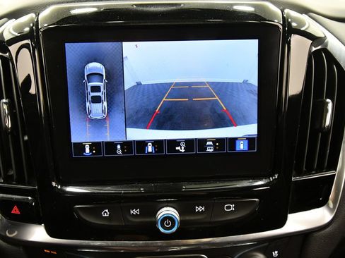 Used 2023 Chevrolet Traverse Premier w/ Redline Edition AWD/4WD image 26