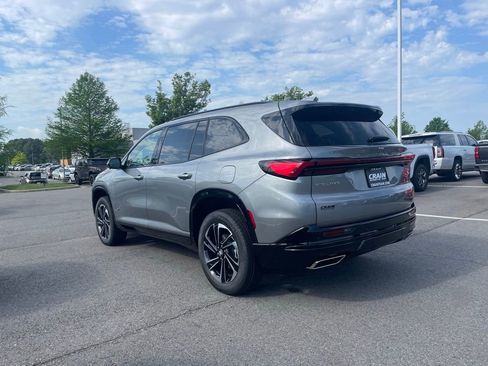 New 2026 Buick Enclave Sport Touring w/ Power Package FWD image 5
