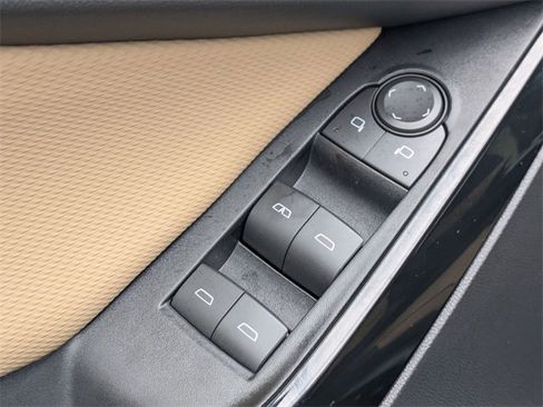 New 2026 Chevrolet Equinox ACTIV image 9