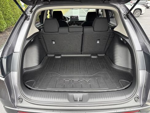Used 2024 Honda HR-V LX image 32