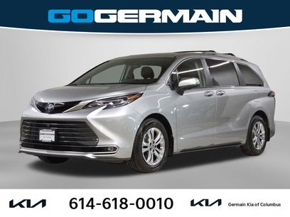 Used 2024 Toyota Sienna Platinum