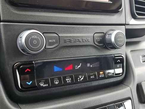 New 2025 RAM ProMaster 1500 w/ Quick Order Package 22G SLT image 24