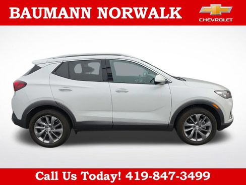 Used 2022 Buick Encore GX Essence w/ Experience Buick Package AWD/4WD image 5