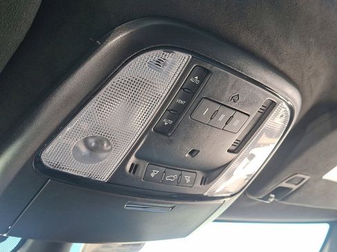 Used 2022 Dodge Durango R/T image 33