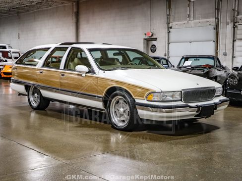 Used 1992 Buick Roadmaster Estate image 12