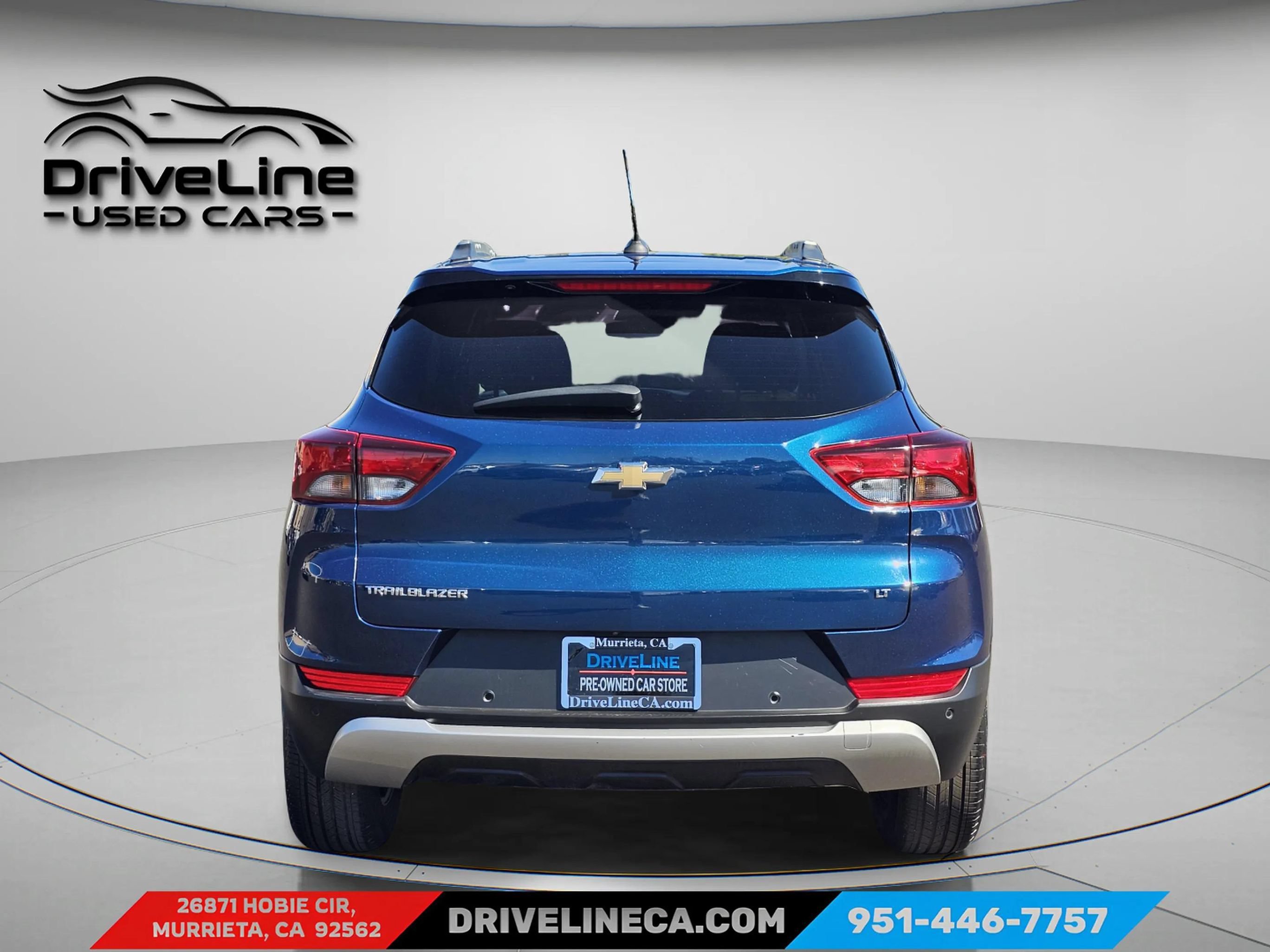Used 2021 Chevrolet TrailBlazer LT w/ Driver Confidence Package FWD image 3