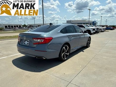 Used 2022 Honda Accord Sport image 5