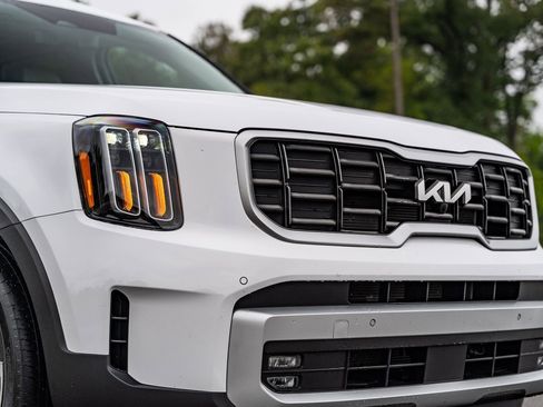 Used 2025 Kia Telluride SX Prestige AWD/4WD image 10