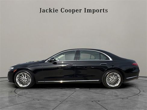 Certified 2023 Mercedes-Benz S 580 4MATIC Sedan image 2