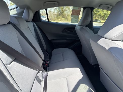 New 2024 Toyota Prius LE image 27