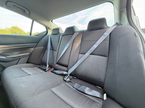 Used 2023 Nissan Altima 2.5 SV image 15