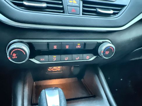 Used 2020 Nissan Altima 2.5 SR image 20