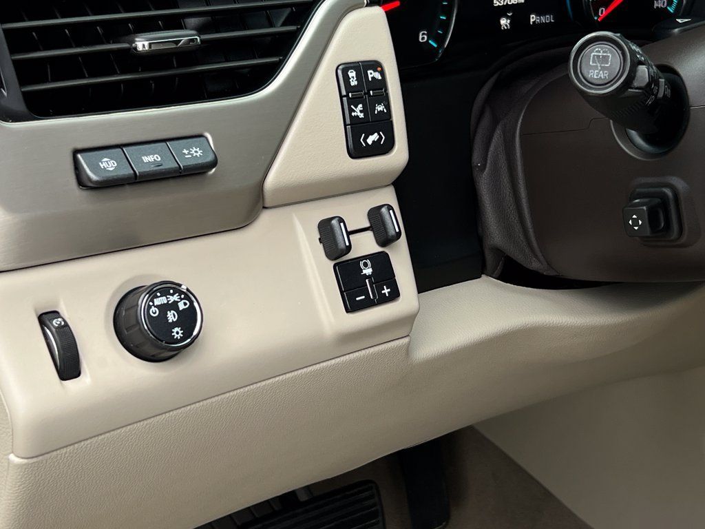 Used 2020 GMC Yukon Denali w/ Denali Ultimate Package RWD image 8