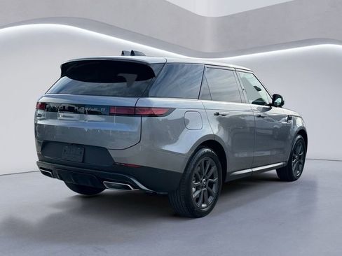 New 2025 Land Rover Range Rover Sport image 4