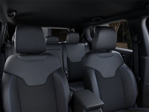 New 2026 Jeep Compass Latitude image 26