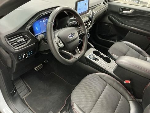 Used 2023 Ford Escape ST-Line w/ Equipment Group 301A image 15