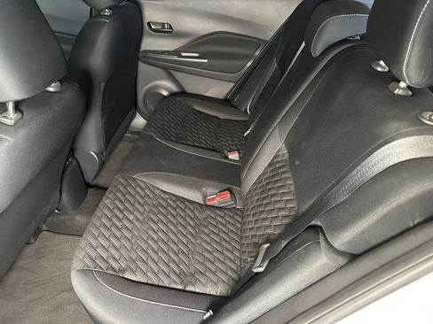 Used 2022 Nissan Kicks S FWD image 21