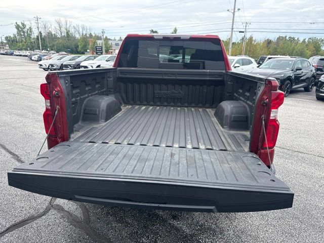 Certified 2022 Chevrolet Silverado 1500 High Country w/ Z71 Off-Road Package AWD/4WD image 12
