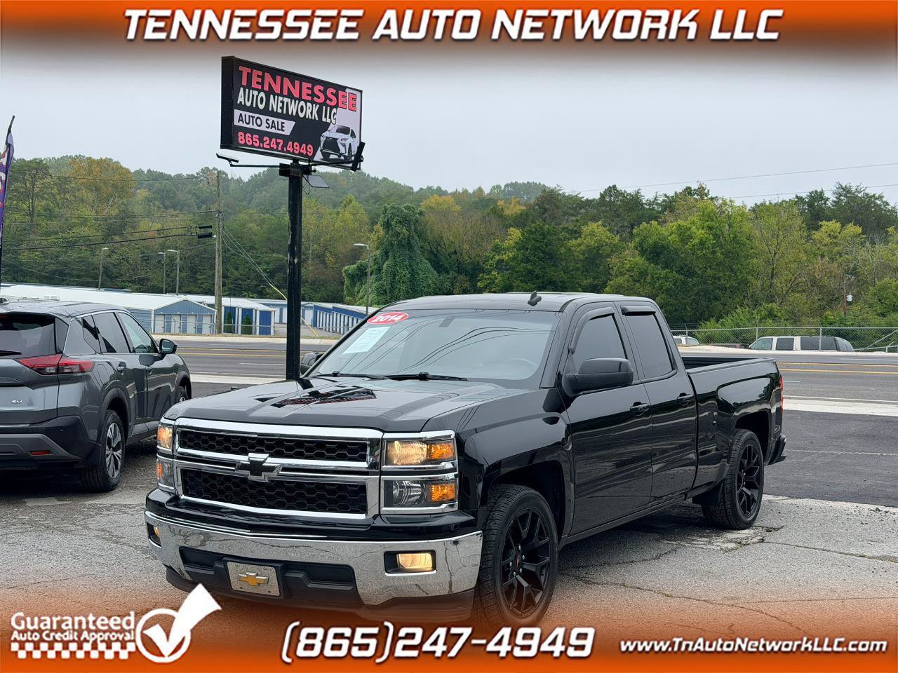 Used 2014 Chevrolet Silverado 1500 LT w/ Texas Edition, 1LT Trim RWD image 1