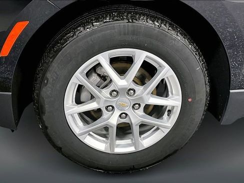 Used 2024 Chevrolet Equinox LT image 31