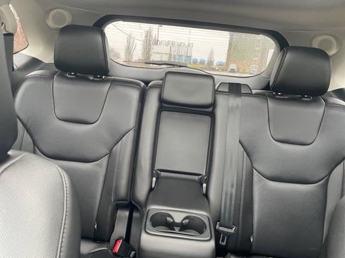 Used 2021 Ford Edge Titanium w/ Equipment Group 301A image 18