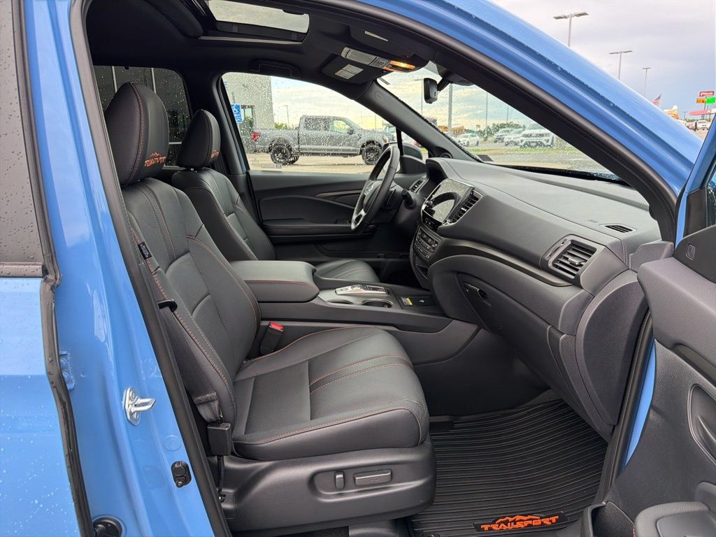 Used 2024 Honda Passport TrailSport image 21