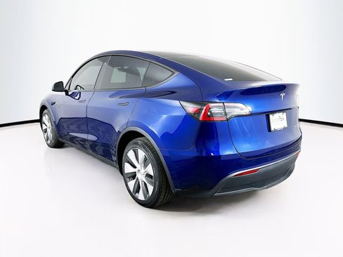 Used 2023 Tesla Model Y Long Range image 5