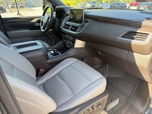 Used 2021 Chevrolet Tahoe LT w/ LT Signature Package AWD/4WD image 19
