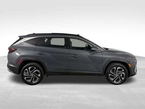 Used 2026 Hyundai Tucson Limited AWD/4WD image 6