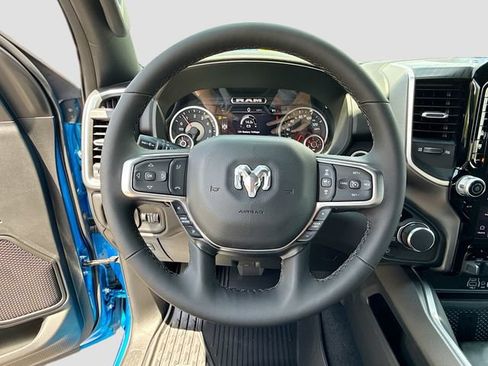 New 2026 RAM 1500 4x4 Crew Cab image 8