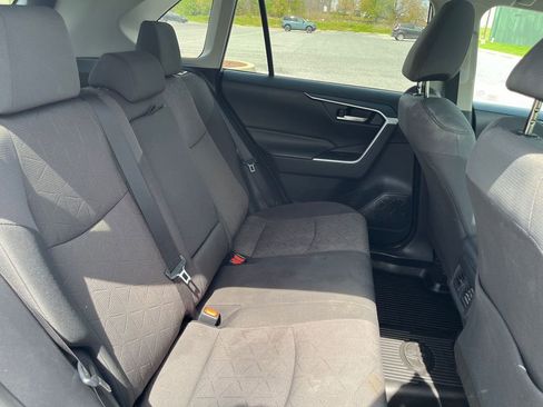 Used 2019 Toyota RAV4 XLE w/ Convenience Package AWD/4WD image 27
