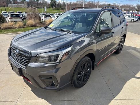 Used 2021 Subaru Forester Sport image 3