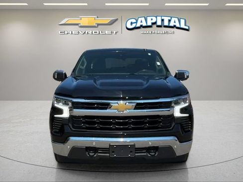 Used 2024 Chevrolet Silverado 1500 LT w/ Safety Package RWD image 8