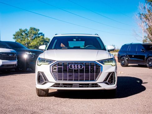 Used 2021 Audi Q3 2.0T Premium Plus w/ Premium Plus Package image 2