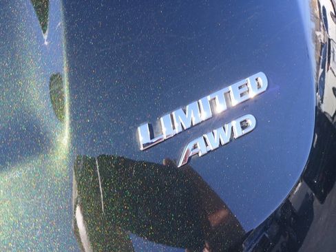 Used 2013 Toyota RAV4 Limited image 17