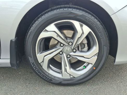 Certified 2020 Honda Accord EX image 26