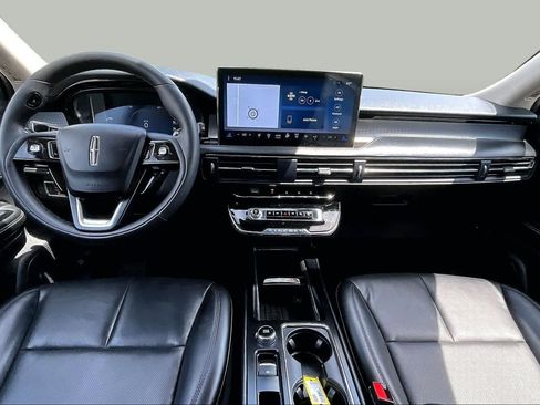 Used 2023 Lincoln Corsair AWD w/ Equipment Group 101A image 16