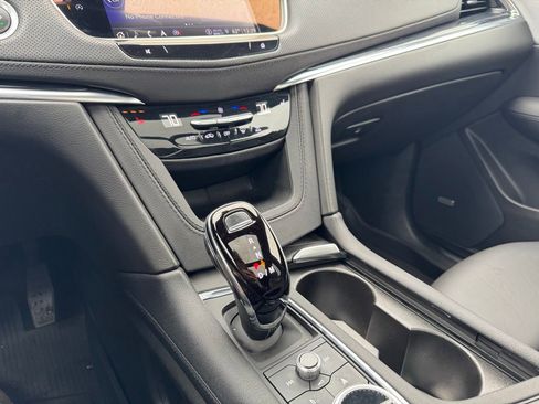 Used 2024 Cadillac XT5 Premium Luxury w/ LPO, Floor Liner Package AWD/4WD image 30