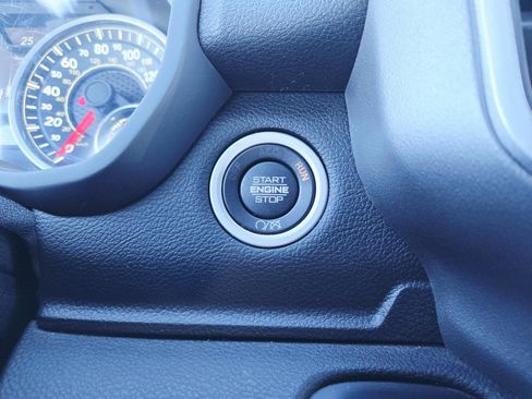 Used 2024 RAM 2500 Big Horn w/ Night Edition image 33