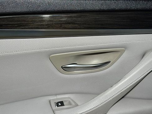 Used 2011 BMW 535i Sedan image 13