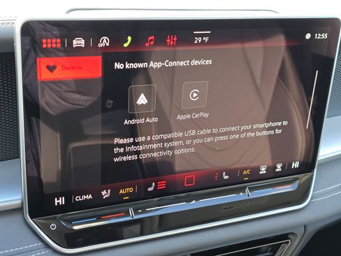 New 2026 Volkswagen Tiguan SE image 10